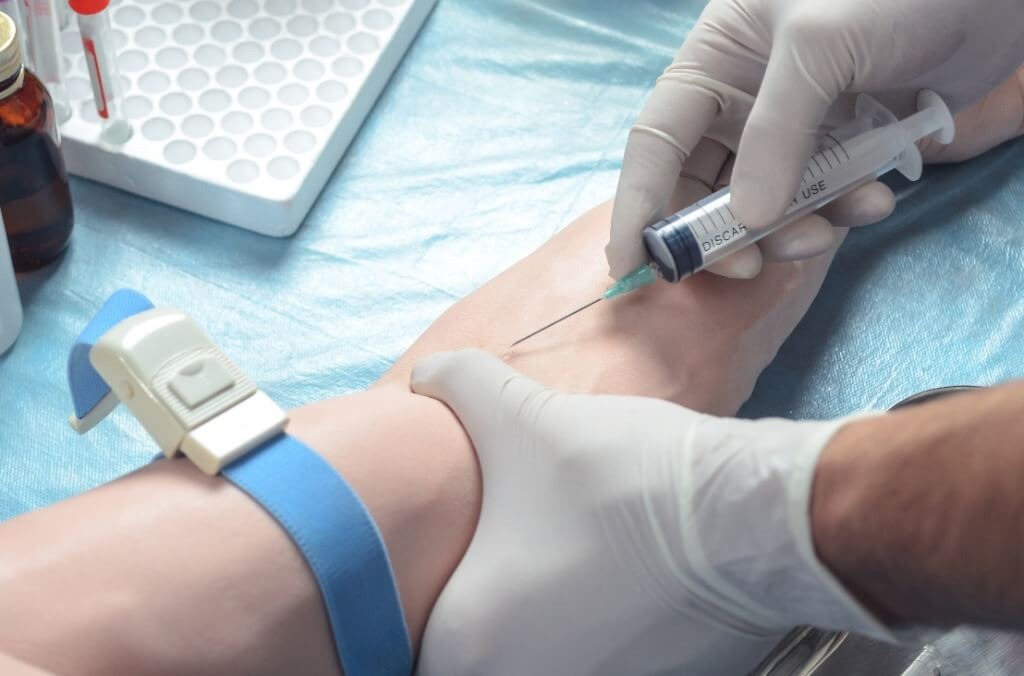 IV Drip + PRP Course with Free Phlebotomy Training – CPD Accredited